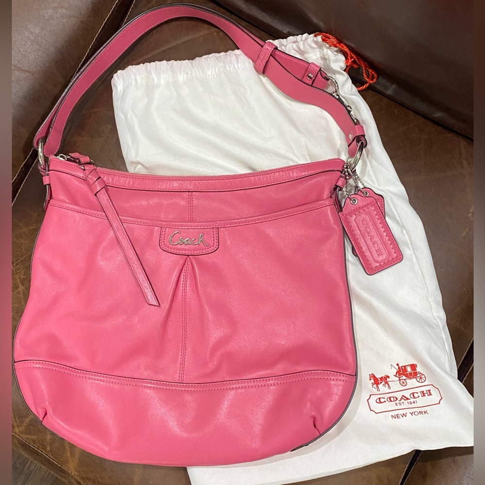 🎄NWOT Coach Park Shoulder Bag Convertible Crossbody Barbie Pink